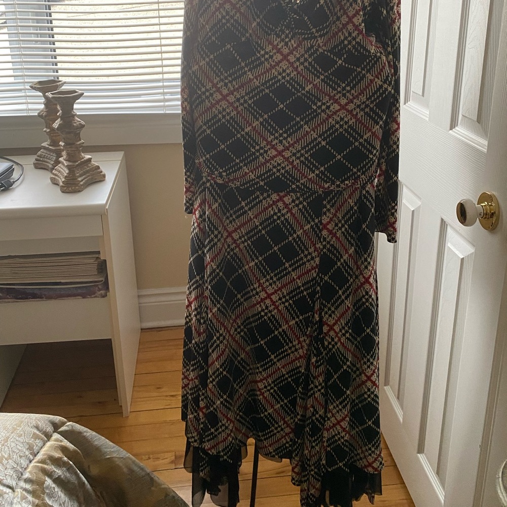2 pièce skirt and top.
